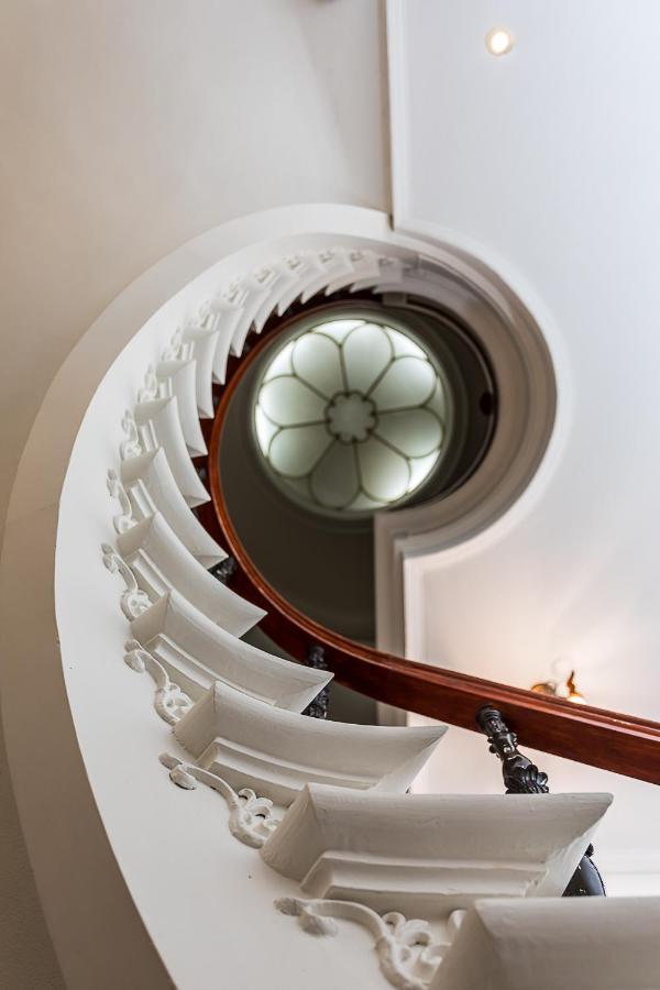 Parijs Aan De Kaai Bed & Breakfast Middelburg