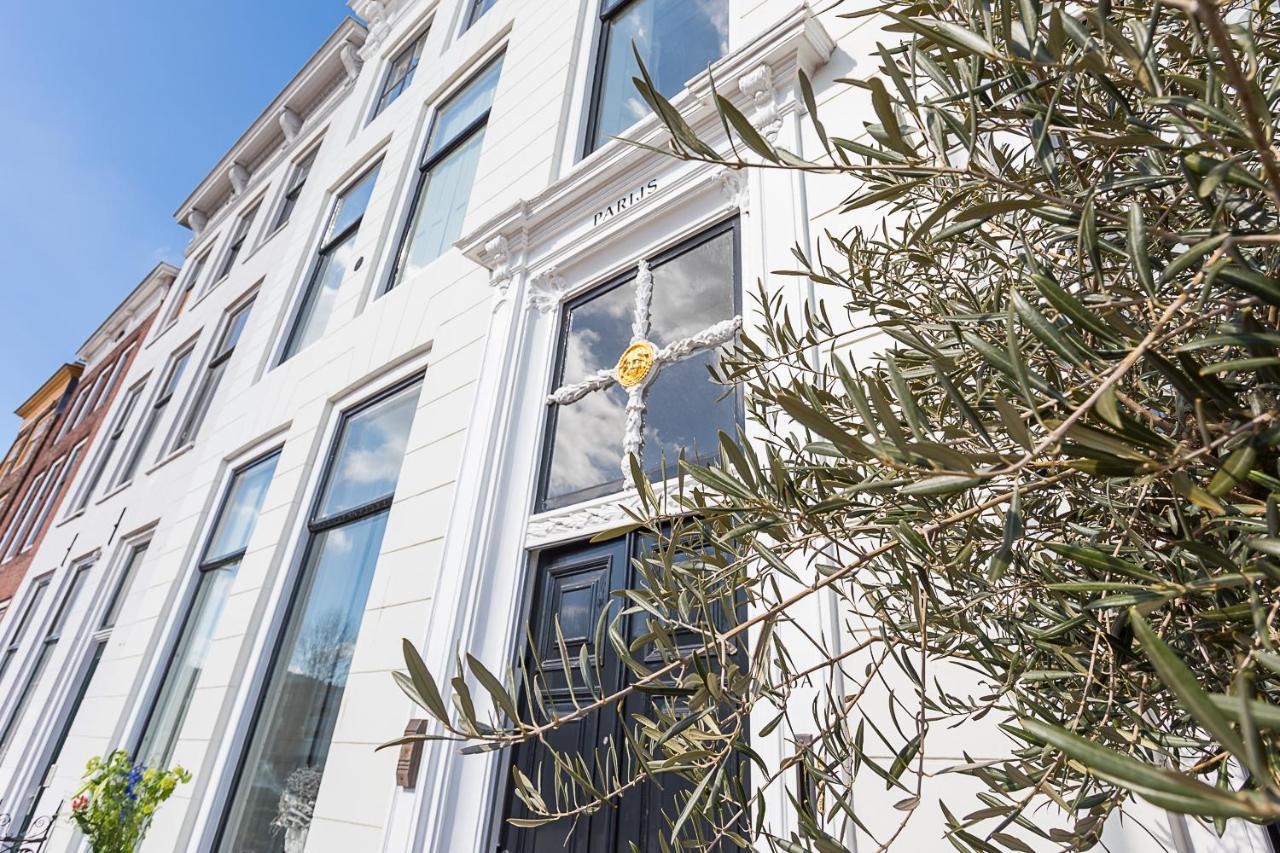 Parijs Aan De Kaai Bed & Breakfast
