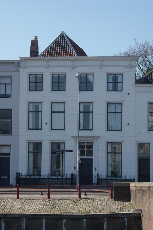 Bed & Breakfast Parijs Aan De Kaai Middelburg